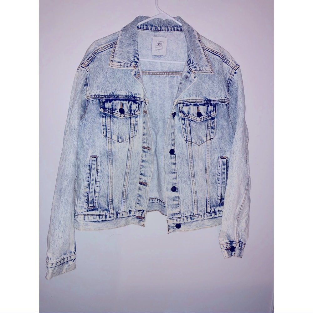 Rip Curl washed out Jean jacket